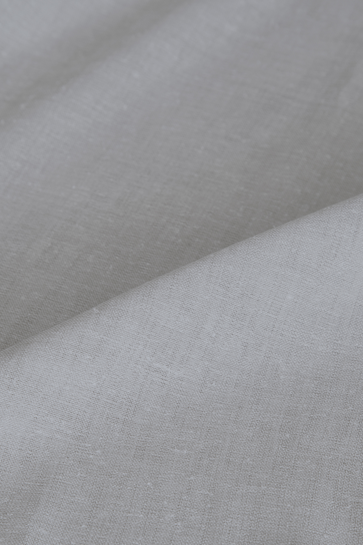 Folded Keten Plus dertsiz masa örtüsü – kumaş detayı